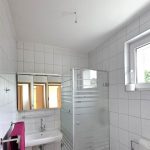 Bad mit Dusche